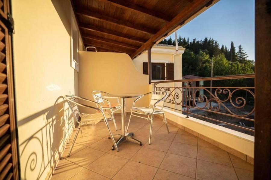 Villa Karolina Tsogkas Sivota  Exterior photo